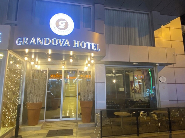 Imagen general del Grandova Hotel. Foto 1