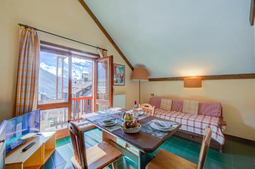 Imagen de la habitación del Grange Hike & Ski Sestriere Apartments - Happy.Rentals. Foto 13