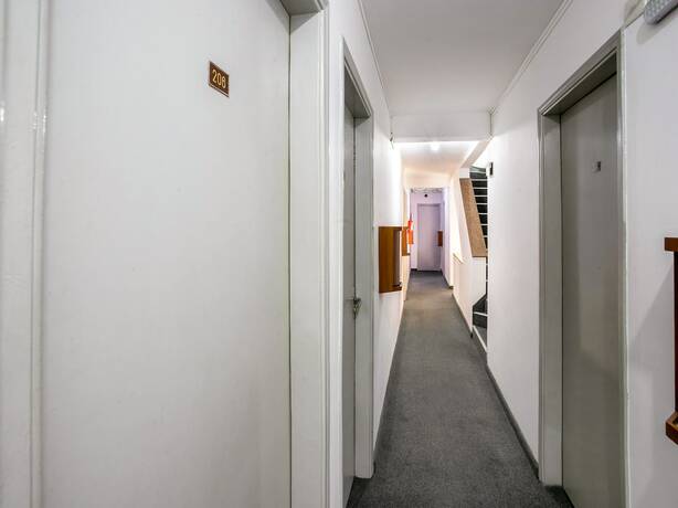 Imagen de los interiores del Grants. Foto 20