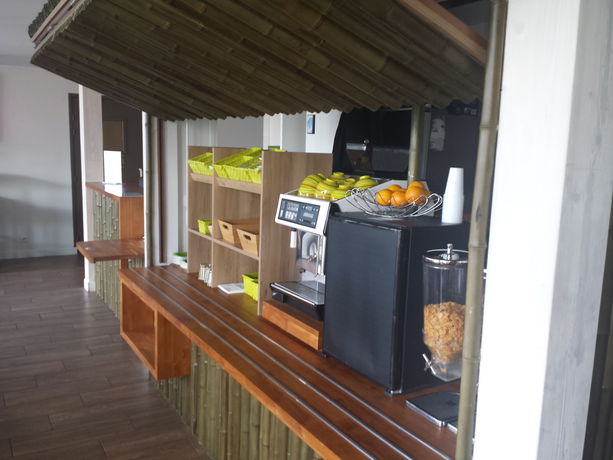 Imagen de los interiores del Green Hôtels Eco Fleury. Foto 14