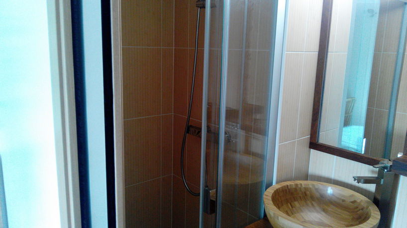 Imagen de la habitación del Green Hôtels Eco Fleury. Foto 7