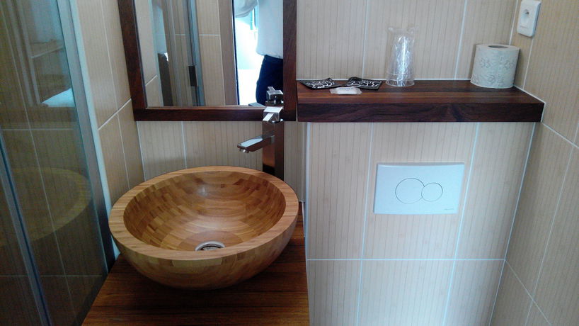 Imagen de la habitación del Green Hôtels Eco Fleury. Foto 8