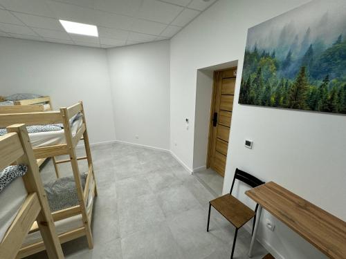 Imagen de la habitación del Green Hostel Katowice - 24h Free Parking. Foto 19