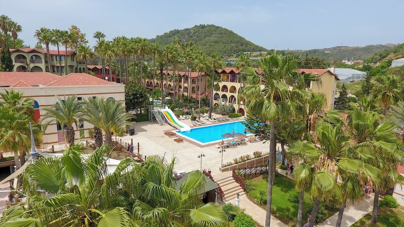 Imagen general del Green Paradise Beach Hotel. Foto 3