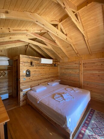 Imagen de la habitación del Green Pine Beach and Bungalows. Foto 12