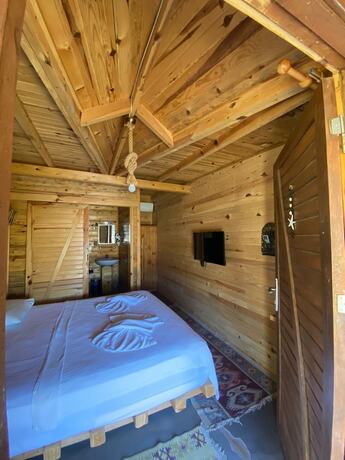Imagen de la habitación del Green Pine Beach and Bungalows. Foto 14