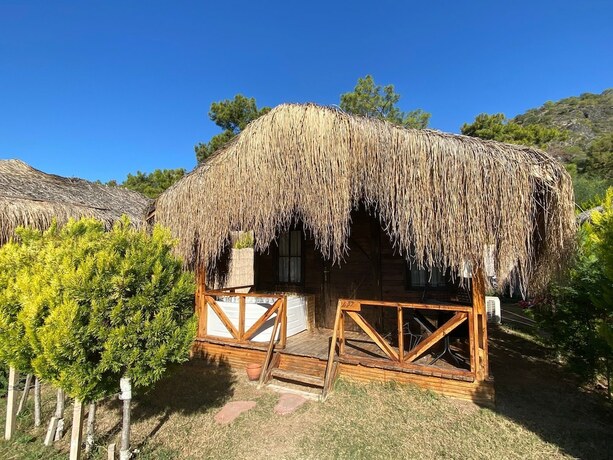 Imagen de la habitación del Green Pine Beach and Bungalows. Foto 18