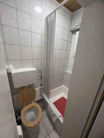 Imagen de la habitación del Green Seeblick Hotel and Hostel. Foto 5