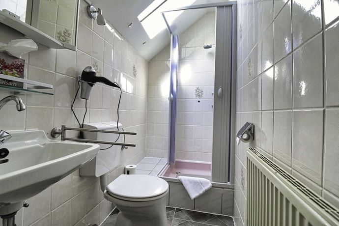 Imagen de la habitación del Green Seeblick Hotel and Hostel. Foto 11