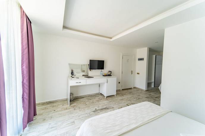 Imagen de la habitación del Greenbeach Hotel. Foto 1