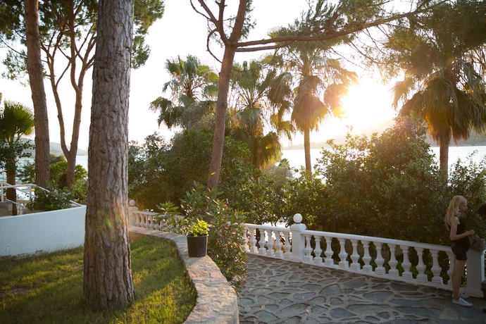 Imagen de los exteriores del Greenport Bodrum Hotel. Foto 16
