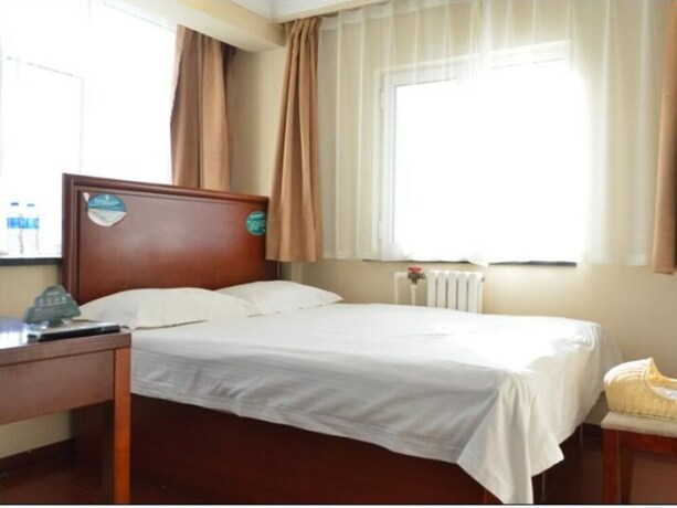Imagen de la habitación del Greentree Inn Hebei Qinhuangdao Sun City Express H. Foto 8