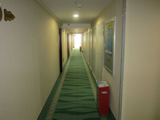 Imagen de los interiores del Greentree Inn Hebei Qinhuangdao Sun City Express H. Foto 20