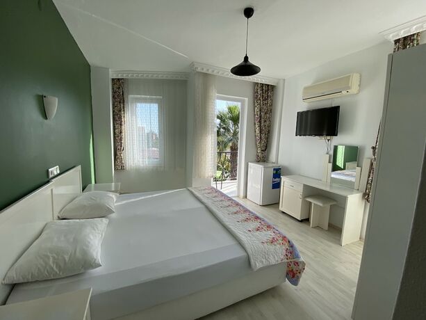 Imagen de la habitación del Greenway Hotel. Foto 18
