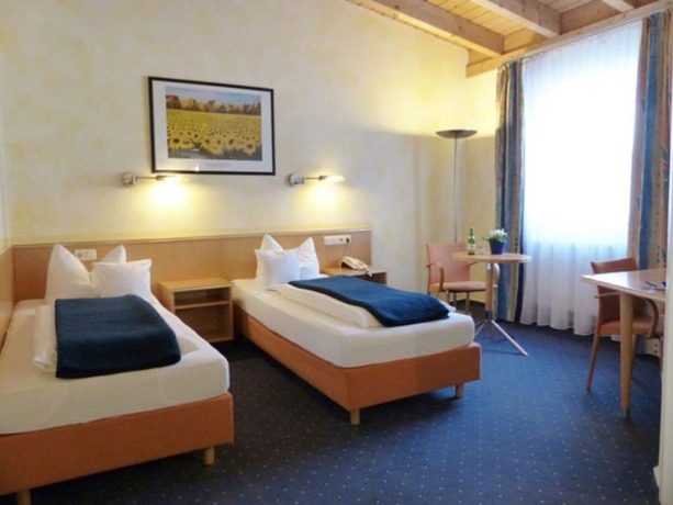 Imagen de la habitación del Grimmelshausen Hotel. Foto 3
