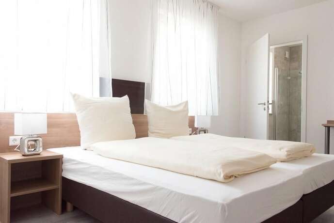 Imagen de la habitación del Gr&uuml;ner Baum, H&ouml;rvelsingen. Foto 11