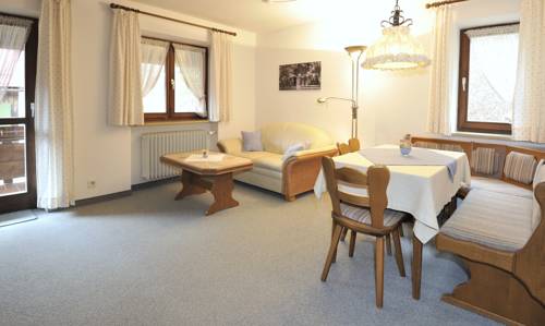 Imagen de la habitación del Gschwenderhaus Ferienwohnungen. Foto 5
