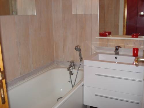 Imagen de la habitación del Gsi Les Coches. Foto 13