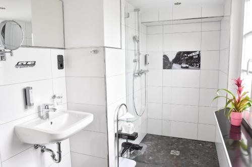 Imagen de la habitación del Gt3 Das Sportliche Hotel. Foto 6