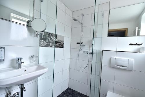 Imagen de la habitación del Gt3 Das Sportliche Hotel. Foto 9