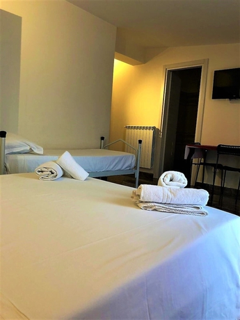 Imagen de la habitación del Guest House Loriano. Foto 4