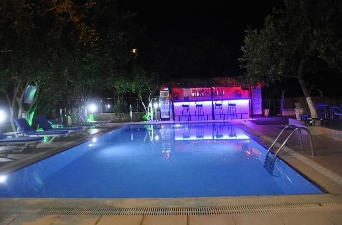 Imagen de la piscina del Guler Butik Hotel. Foto 16