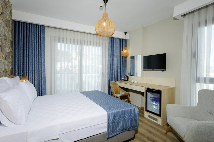 Imagen de la habitación del Gulluk Elegance Otel. Foto 17