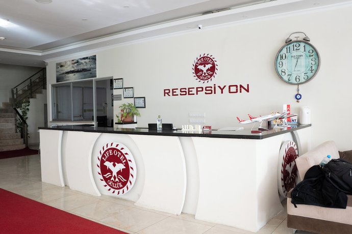 Imagen de los interiores del Gulluk Life Hotel. Foto 15