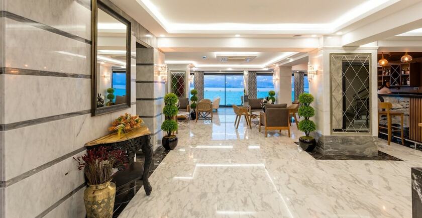 Imagen general del Gulluk Yali Boutique Hotel. Foto 5