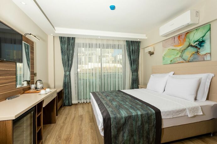 Imagen general del Gulluk Yali Boutique Hotel. Foto 7