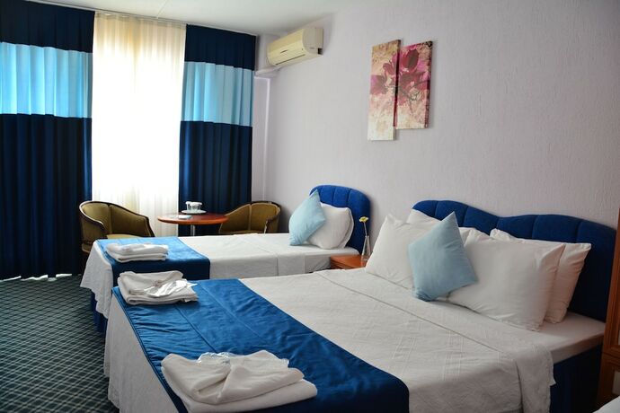 Imagen general del Gumuldur Mavi Deniz Otel. Foto 8