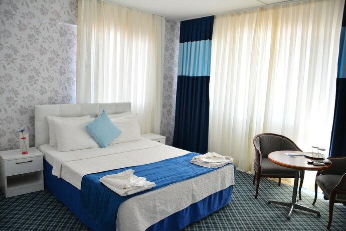Imagen general del Gumuldur Mavi Deniz Otel. Foto 12