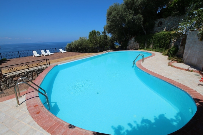 Imagen de la piscina del Gumusluk Tramonto Evleri. Foto 17