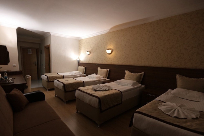 Imagen de la habitación del Gun Otel. Foto 9