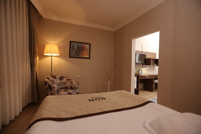 Imagen de la habitación del Gun Otel. Foto 15