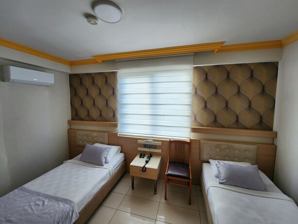 Imagen de la habitación del Gunduz Otel. Foto 13