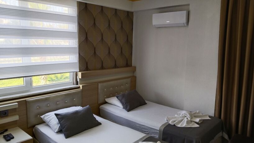 Imagen de la habitación del Gunduz Otel. Foto 15