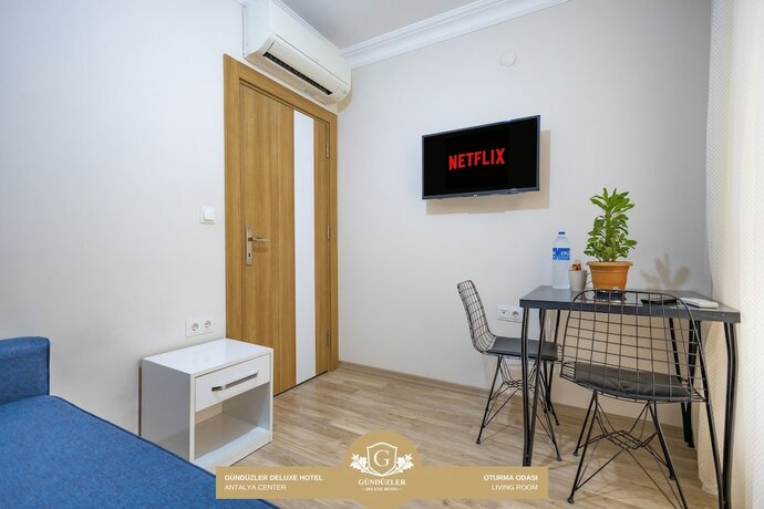 Imagen general del Gunduzler Deluxe Hotel. Foto 4