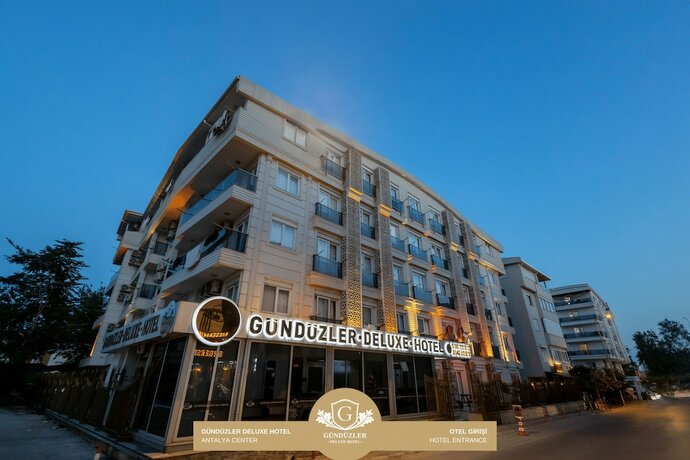 Imagen general del Gunduzler Deluxe Hotel. Foto 10