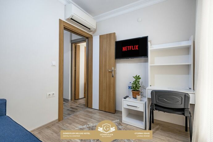 Imagen de la habitación del Gunduzler Deluxe Hotel. Foto 15