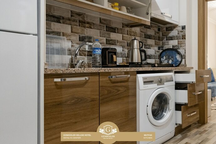 Imagen de la habitación del Gunduzler Deluxe Hotel. Foto 16
