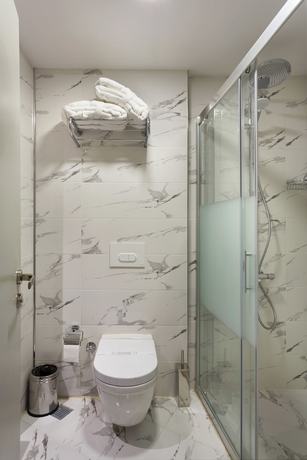 Imagen de la habitación del Guner Business Hotel. Foto 7