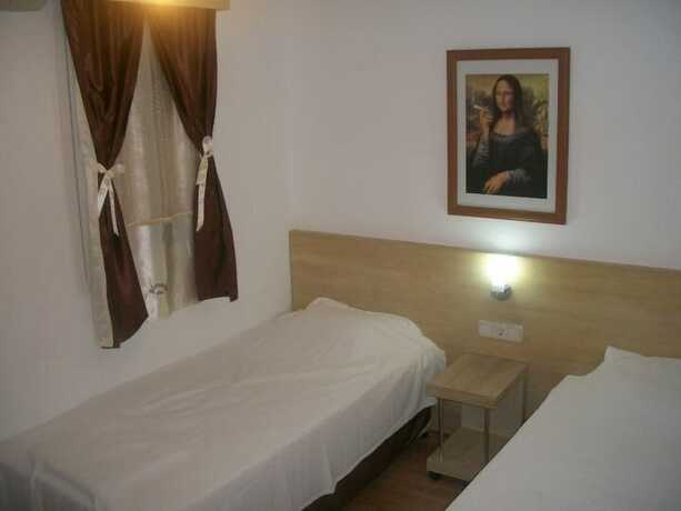 Imagen de la habitación del Gunisigi Otel. Foto 16