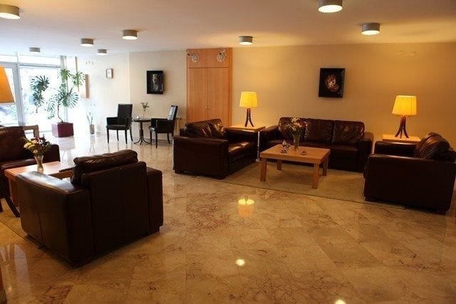 Imagen de los interiores del Gurgenci Suite Hotel. Foto 9