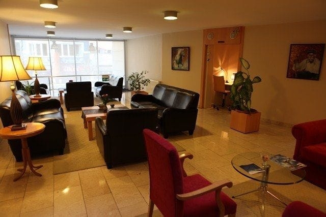 Imagen de los interiores del Gurgenci Suite Hotel. Foto 10