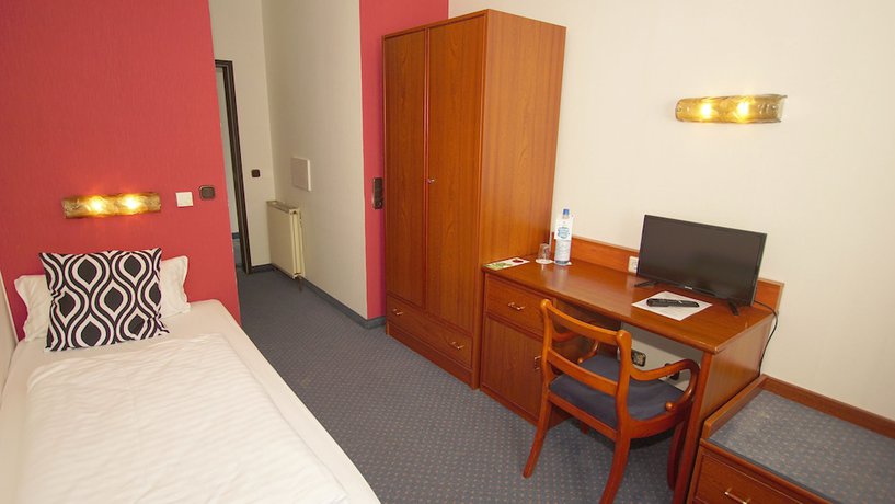 Imagen de la habitación del Gut-hotel Tannenhof. Foto 17