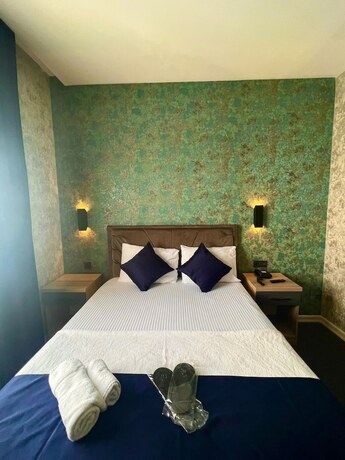 Imagen general del G&uuml;nesli Airport Suite Hotel. Foto 5