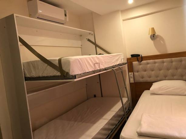 Imagen de la habitación del G&uuml;ven Hotel. Foto 10