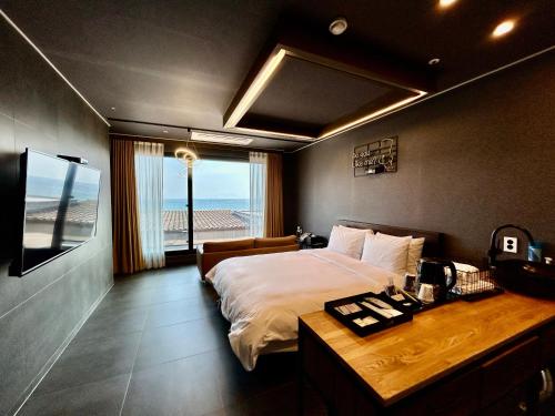 Imagen de la habitación del Gyeongnam goseong Hotel With7. Foto 19