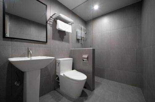 Imagen general del H Avenue Hotel Chungjangro. Foto 4